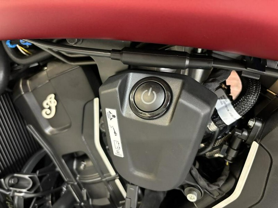 2025 Indian Motorcycle® Scout® Bobber Limited +Tech Sunset Red Smoke