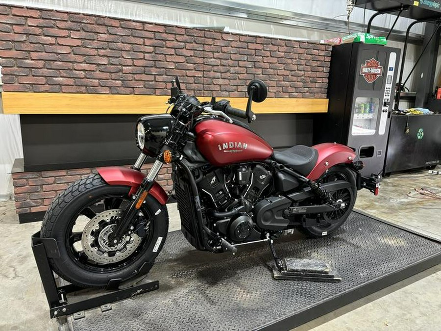 2025 Indian Motorcycle® Scout® Bobber Limited +Tech Sunset Red Smoke