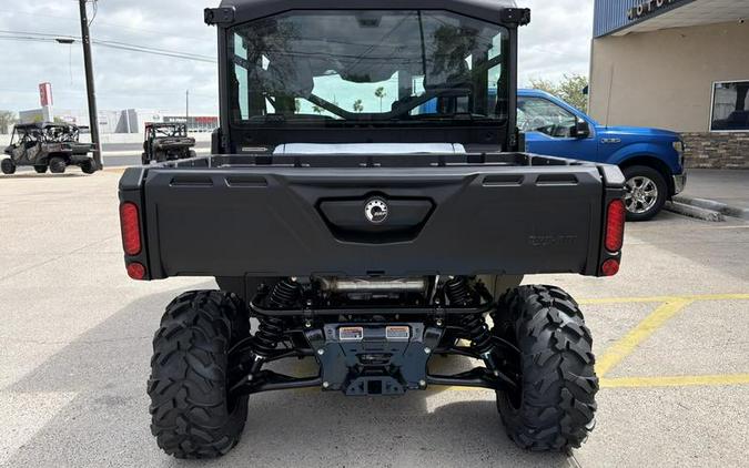 2026 Can-Am® Defender MAX DPS CAB HD10