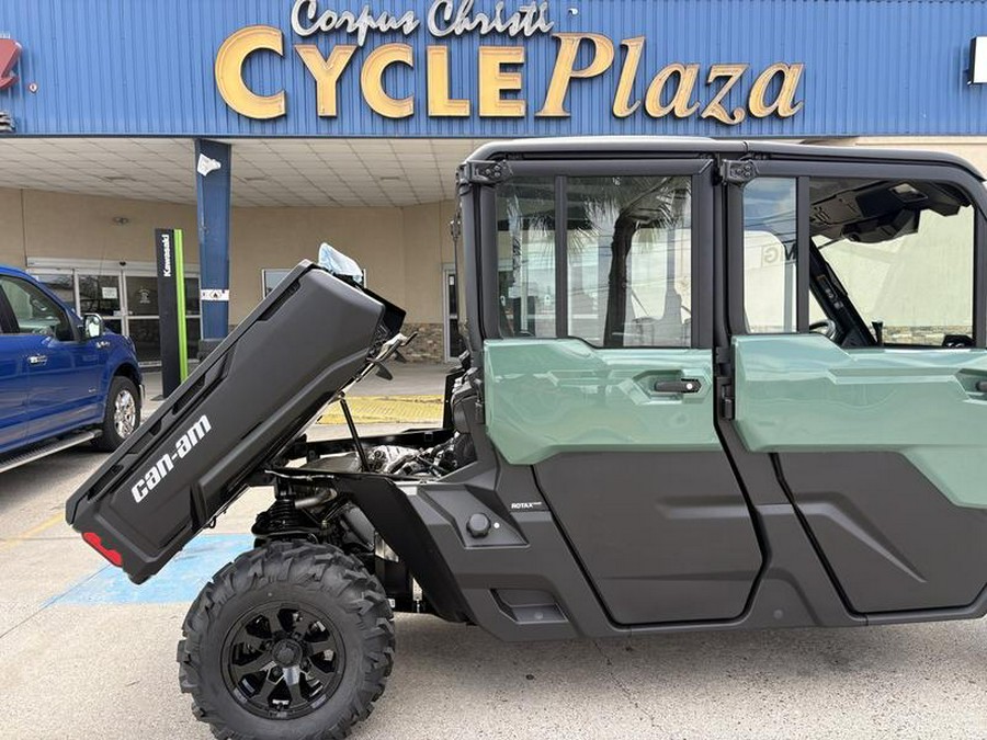 2026 Can-Am® Defender MAX DPS CAB HD10