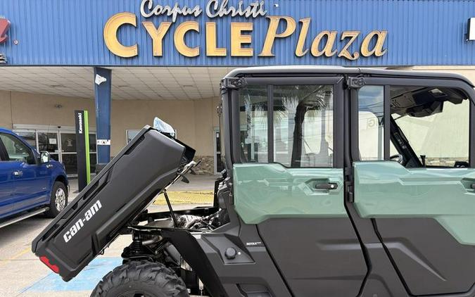 2026 Can-Am® Defender MAX DPS CAB HD10