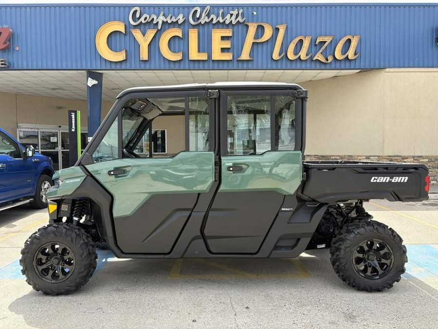 2026 Can-Am® Defender MAX DPS CAB HD10