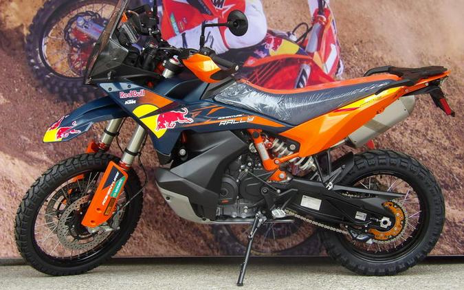 2027 KTM 890 Adventure R Rally