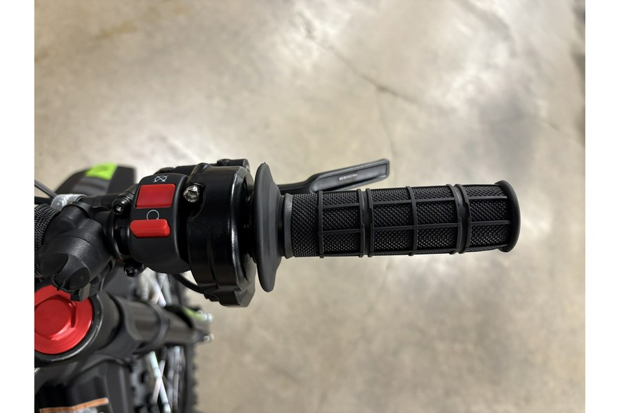 2025 Rawrr Inc. Mantis Mini R 17