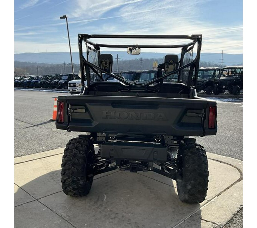 2025 Honda® Pioneer 1000