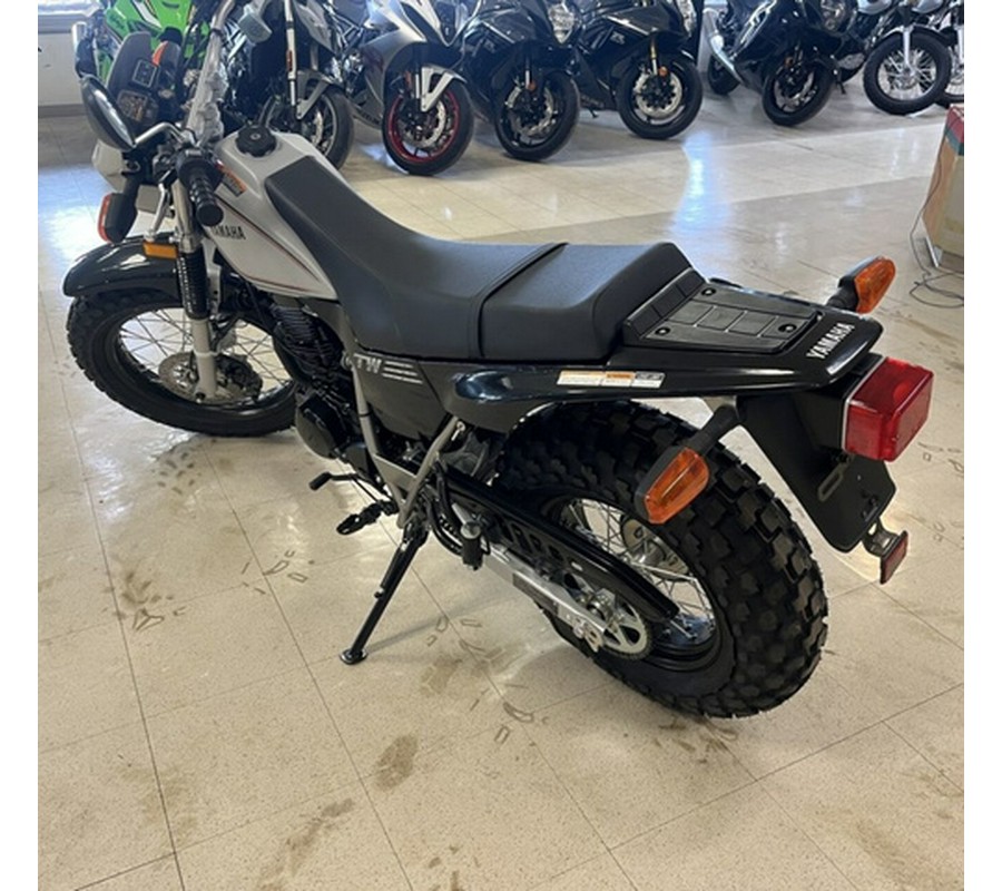 2026 Yamaha TW200