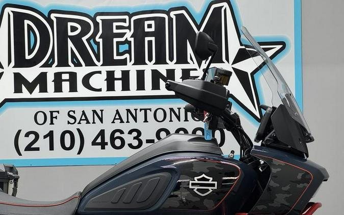 2025 Harley-Davidson® CVO™ Pan America®