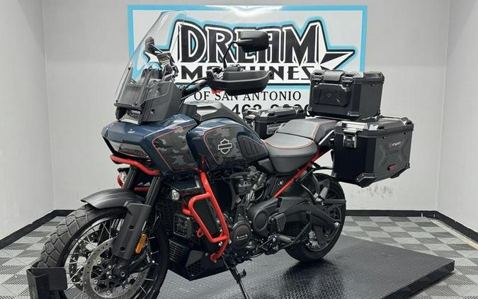 2025 Harley-Davidson® CVO™ Pan America®