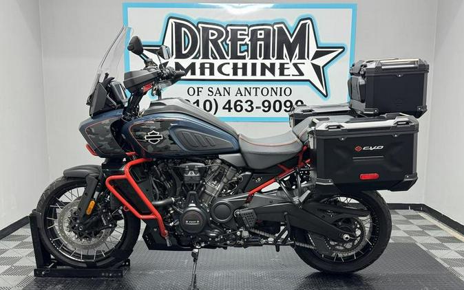 2025 Harley-Davidson® CVO™ Pan America®