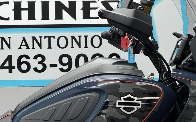 2025 Harley-Davidson® CVO™ Pan America®