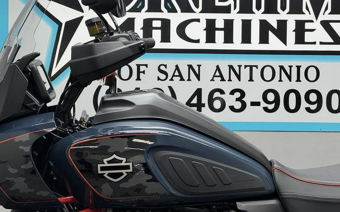 2025 Harley-Davidson® CVO™ Pan America®