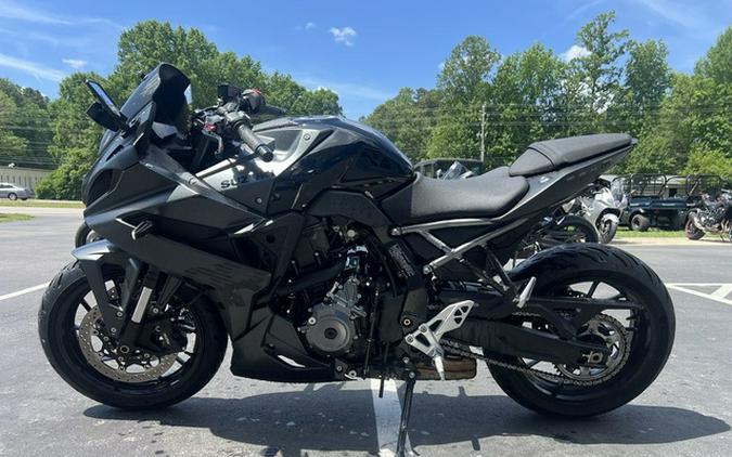 2025 Suzuki GSX 8R