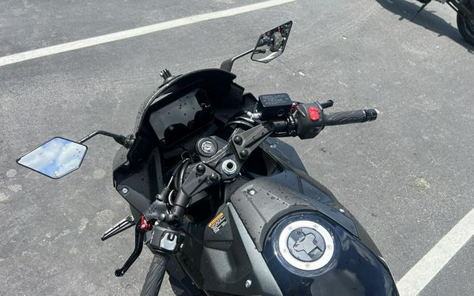 2025 Suzuki GSX 8R