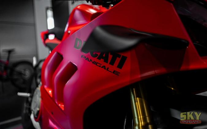 2023 Ducati Panigale V4 S Ducati Red