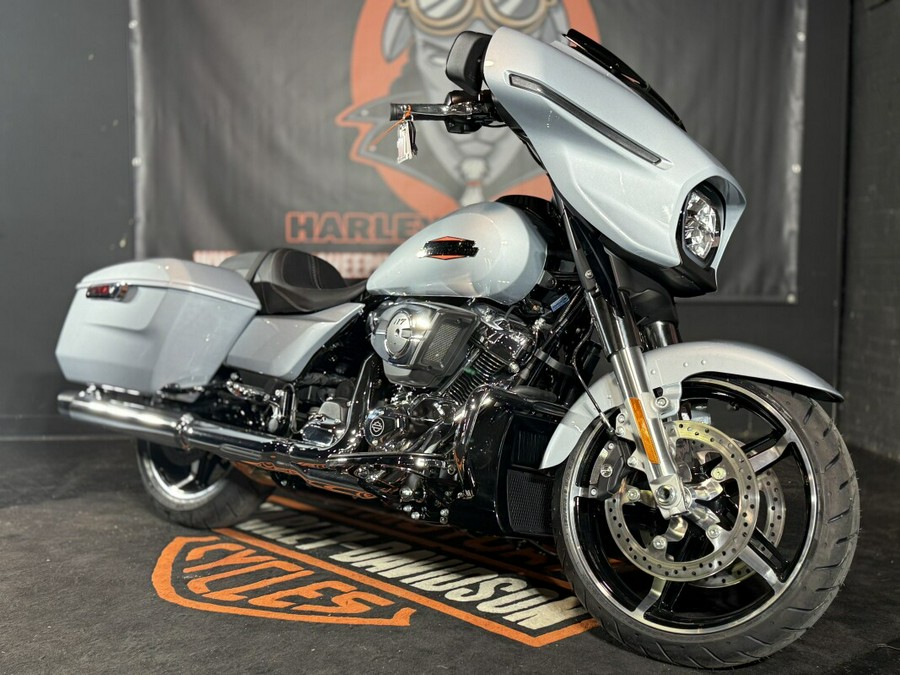 New 2025 Harley-Davidson Street Glide FLHX Motorcycle For Sale In Huntington, WV