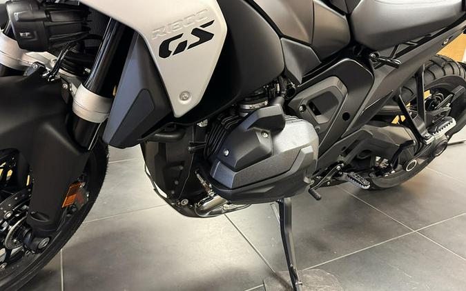 2026 BMW R 1300 GS Triple Black
