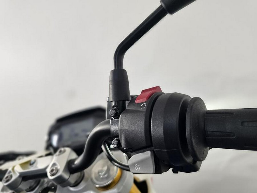 2025 BMW G 310 R Style Sport