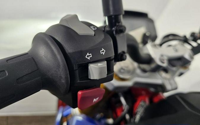 2025 BMW G 310 R Style Sport