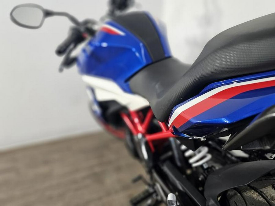 2025 BMW G 310 R Style Sport