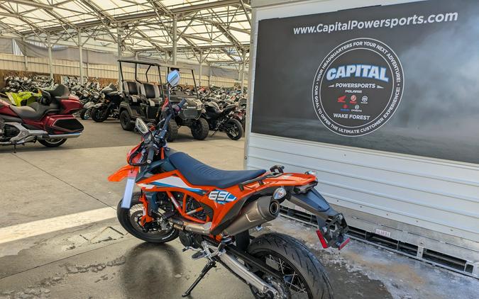 2024 KTM 690 SMC R