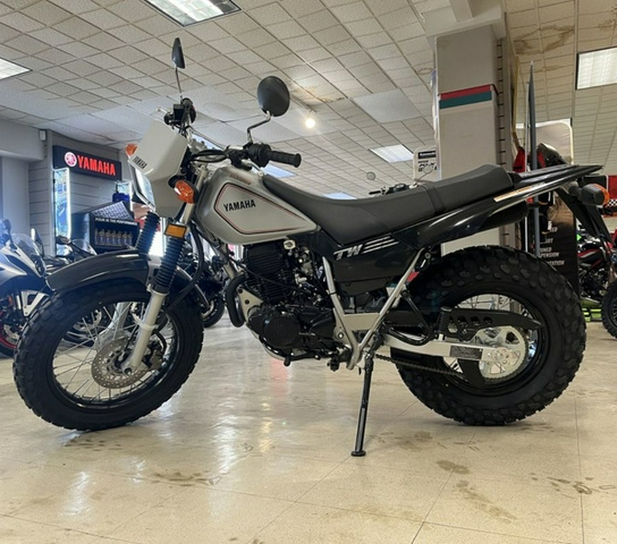 2026 Yamaha TW200