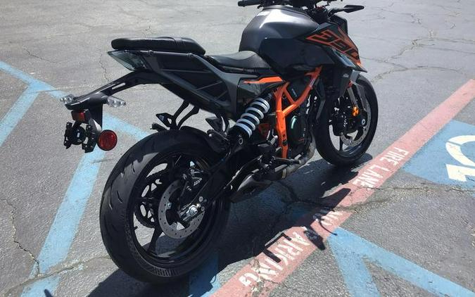 2026 KTM 390 Duke