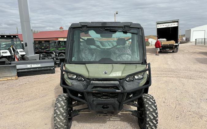 2021 Defender DPS Cab HD8 - Can-Am