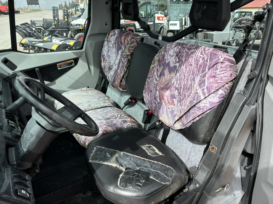 2021 Defender DPS Cab HD8 - Can-Am