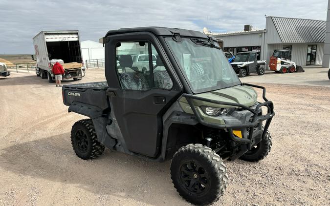 2021 Defender DPS Cab HD8 - Can-Am