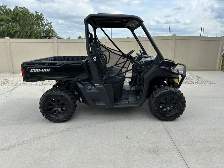 2024 Can-Am Defender XT HD9