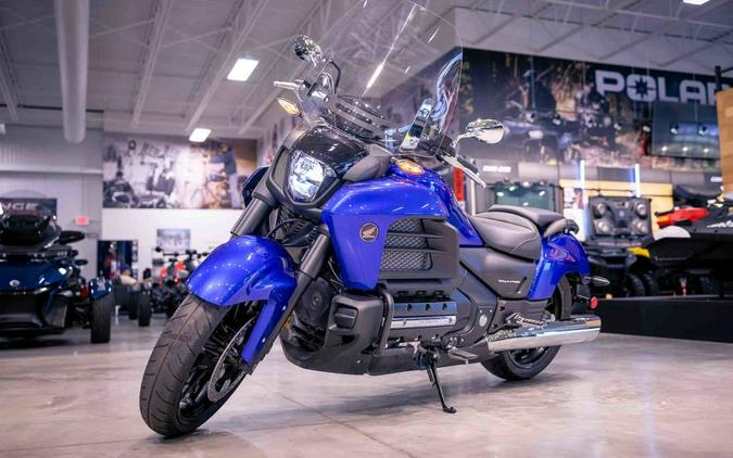 2014 Honda® Gold Wing Valkyrie