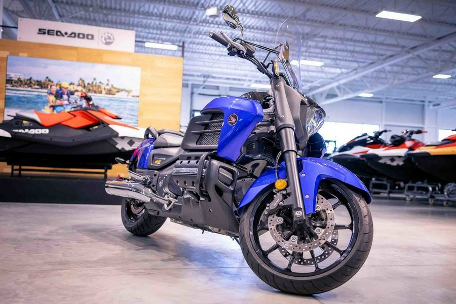 2014 Honda® Gold Wing Valkyrie