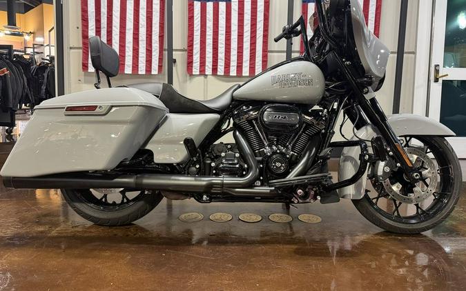 2023 Harley-Davidson Street Glide® Special