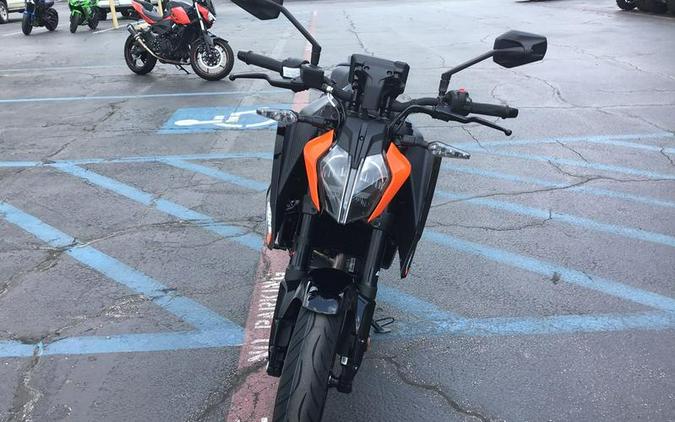 2026 KTM 250 Duke