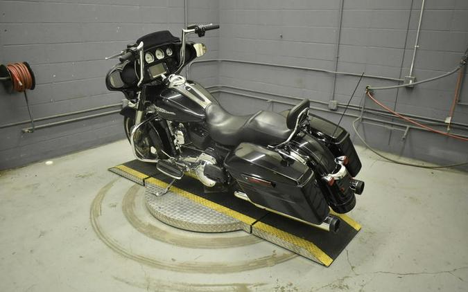2015 Harley-Davidson® FLHXS - Street Glide® Special