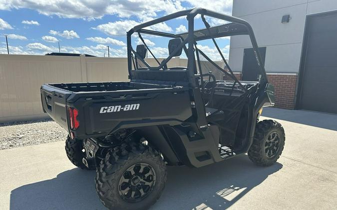 2024 Can-Am Defender DPS HD9 Tundra Green