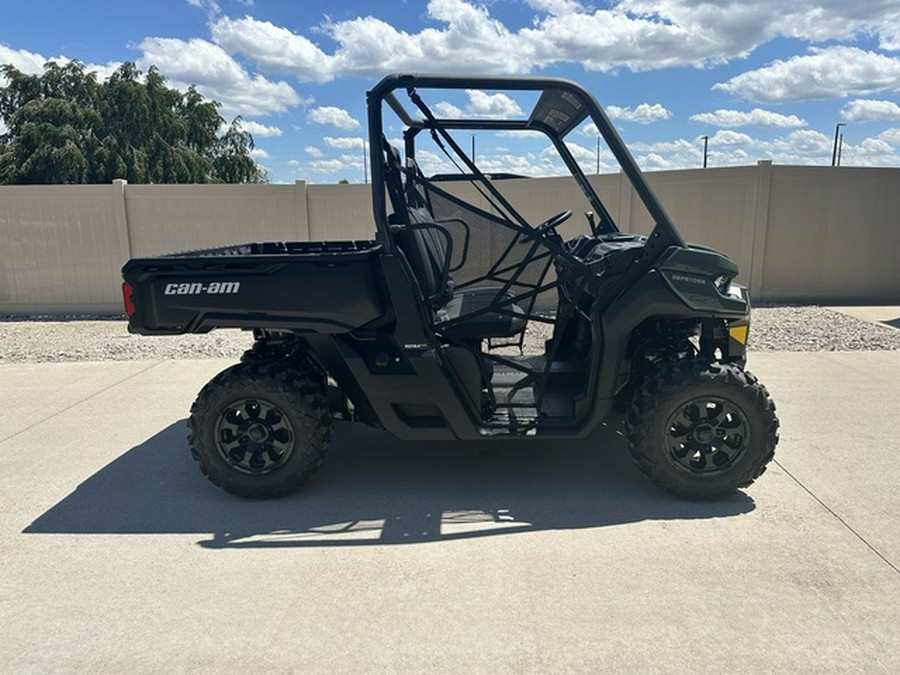 2024 Can-Am Defender DPS HD9 Tundra Green