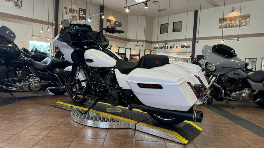 2024 Harley-Davidson® FLTRX - Road Glide®