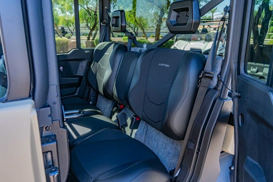 2025 Can-Am Defender MAX Limited HD10 Desert Tan & Stealth Bla