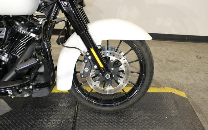 2018 Harley-Davidson® FLHXS - Street Glide® Special