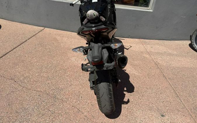 2024 Kawasaki Ninja 500 KRT Edition