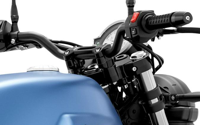 2027 Moto Guzzi V7 Stone
