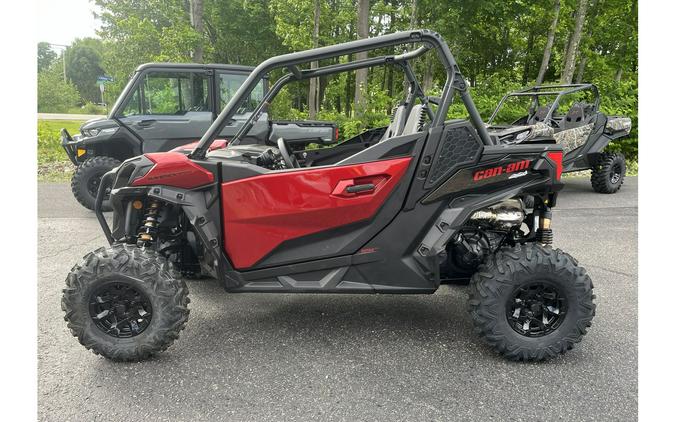 2024 Can-Am Maverick Sport DPS 1000R Red