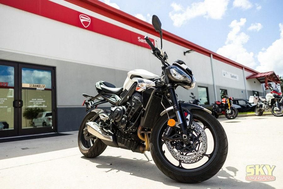 2024 Triumph Street Triple 765 R Crystal White