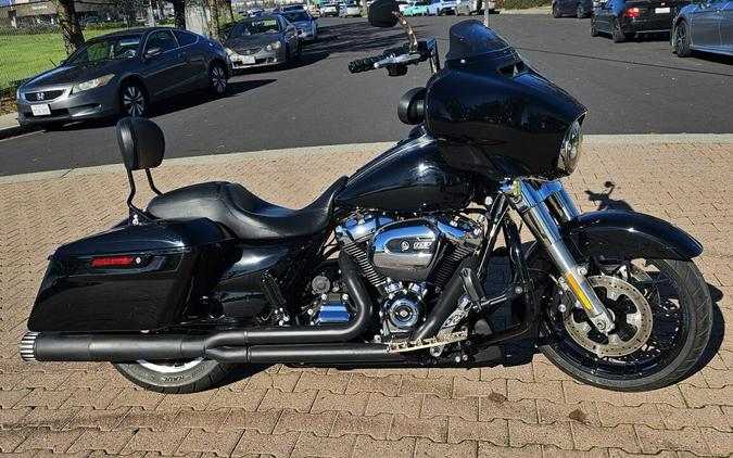 FLHX 2019 Street Glide®
