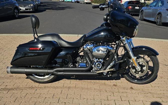 FLHX 2019 Street Glide®