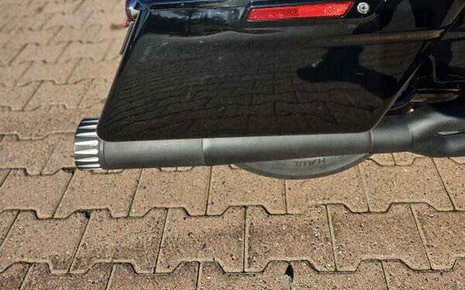 FLHX 2019 Street Glide®