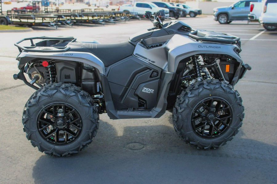 2026 CAN-AM OUTLANDER XT 700