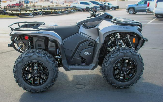 2026 CAN-AM OUTLANDER XT 700