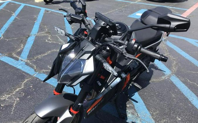 2026 KTM 390 Duke